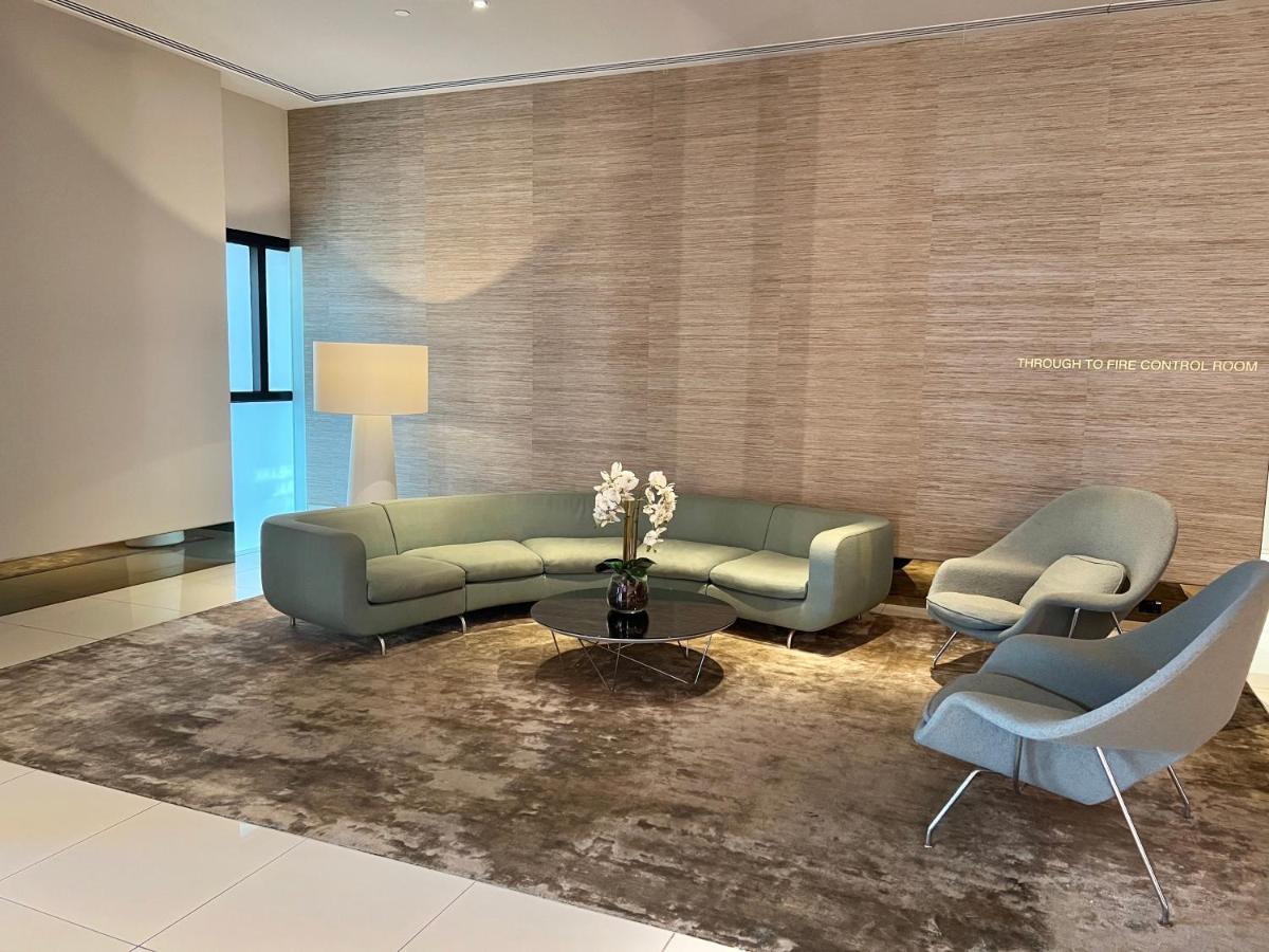 Elegant Three Bedrooms Apartment With Free Parking In Southbank Near Crown Melbourne Exterior photo