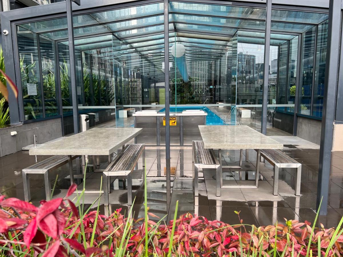Elegant Three Bedrooms Apartment With Free Parking In Southbank Near Crown Melbourne Exterior photo